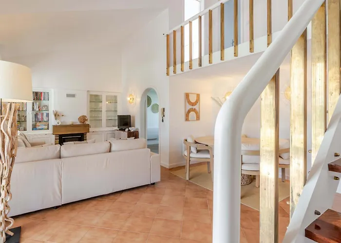 Ma-la House By Hostwise